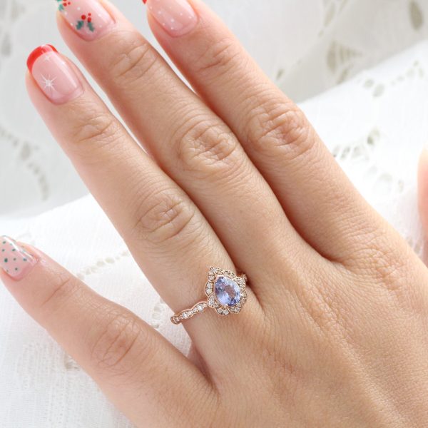 1.32 Ct Pear Lavender Sapphire Ring in 14k Rose Gold Vintage Floral Diamond, Size 6.25 For Sale