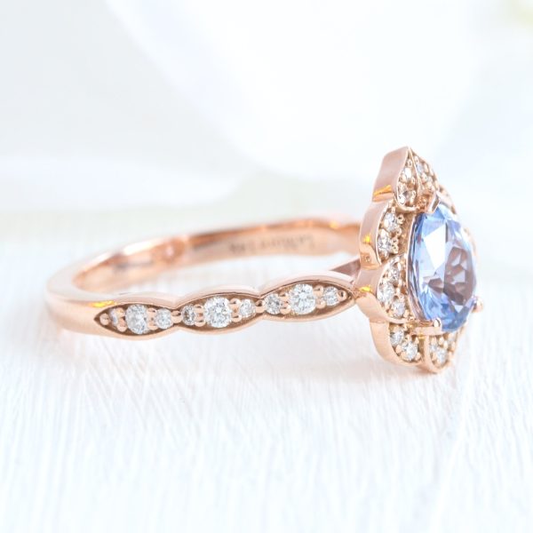 1.32 Ct Pear Lavender Sapphire Ring in 14k Rose Gold Vintage Floral Diamond, Size 6.25 For Sale