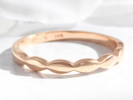 Scalloped Plain Wedding Ring in Solid Gold or Platinum Band Online