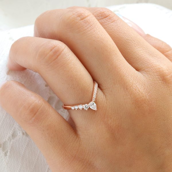 Deluxe Wishbone Diamond Ring in Deep V Shaped Wedding Band Supply