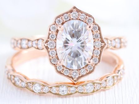 Vintage Floral Oval Ring Bridal Set w  Moissanite and Matching Diamond Band Hot on Sale