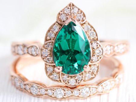 Large Vintage Floral Pear Ring Set w  Emerald and Diamond in Scalloped Diamond Band Online Sale